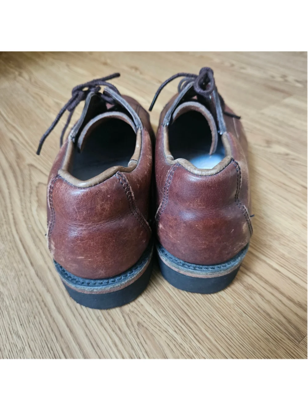 Filson Brown Leather Lace Up Shoes Vibram Mens 9 EE